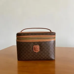 2022 CL Handbags -- 39