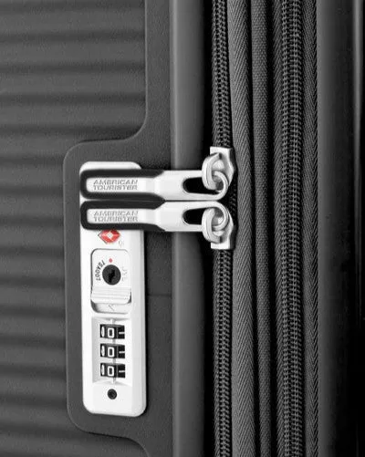 American Tourister Curio 2 expandable 4W cabin spinner 55cm BLACK