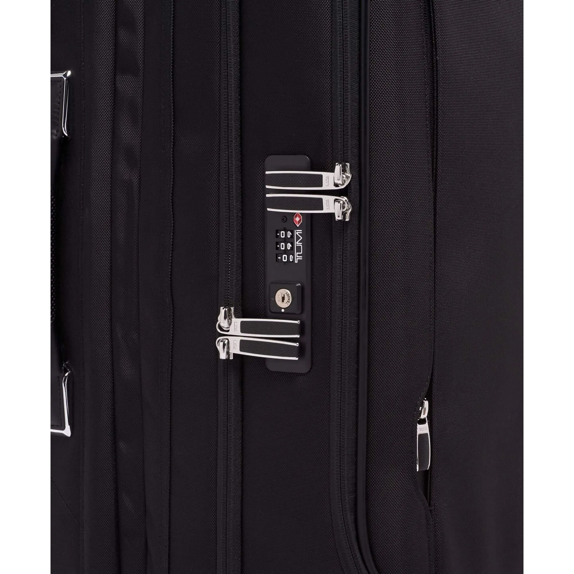 Arrivé Short Trip Dual Access 4-Wheeled Packing Case