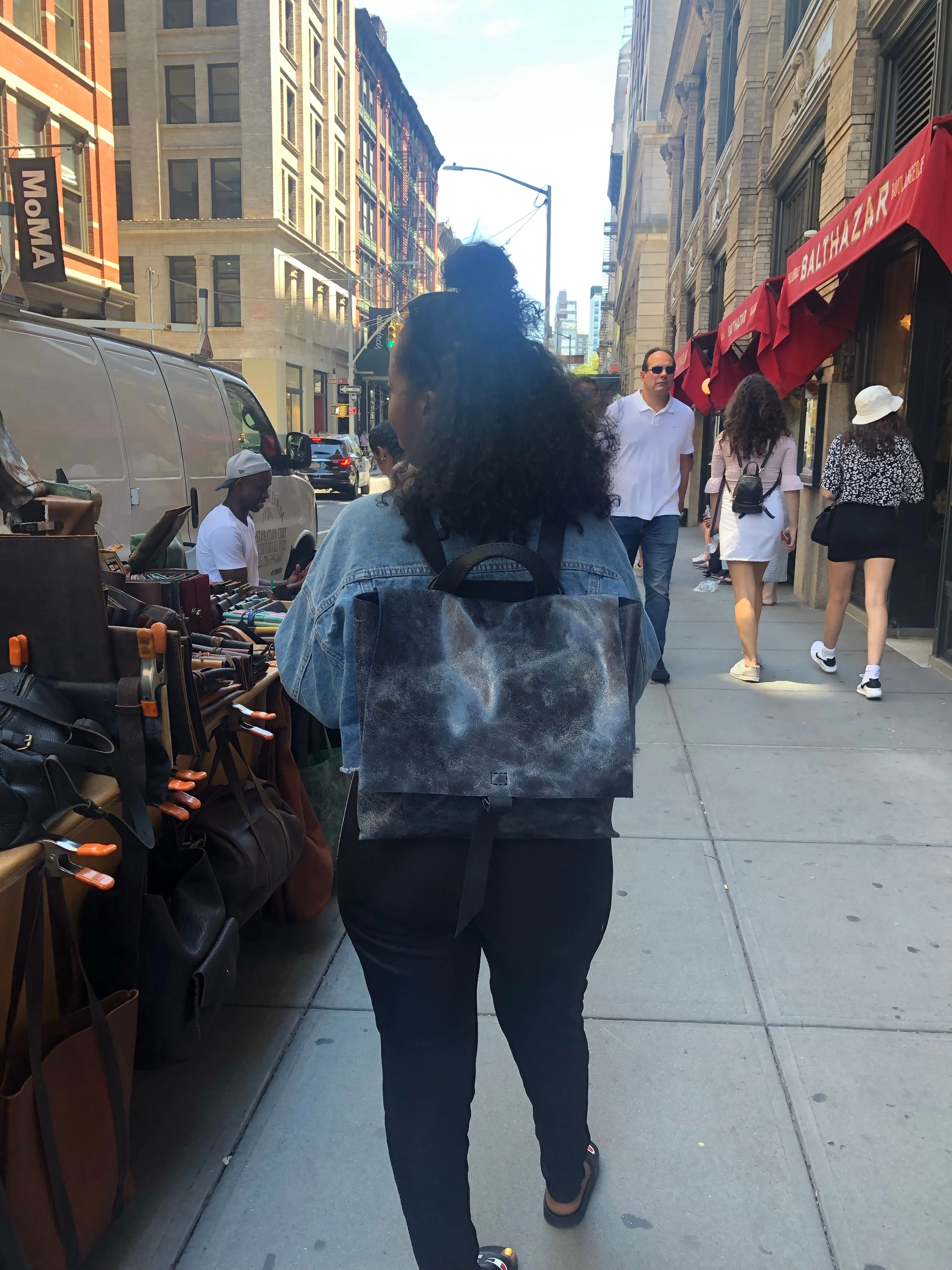 Backpack convertible / Lightweight leather Cross body bag and back pack / Soft leather handle / Custom made