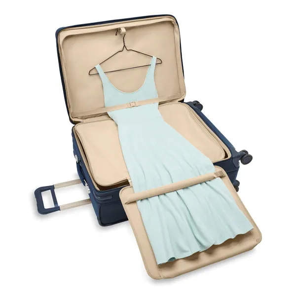 Briggs & Riley Baseline Large Expandable Spinner - Navy