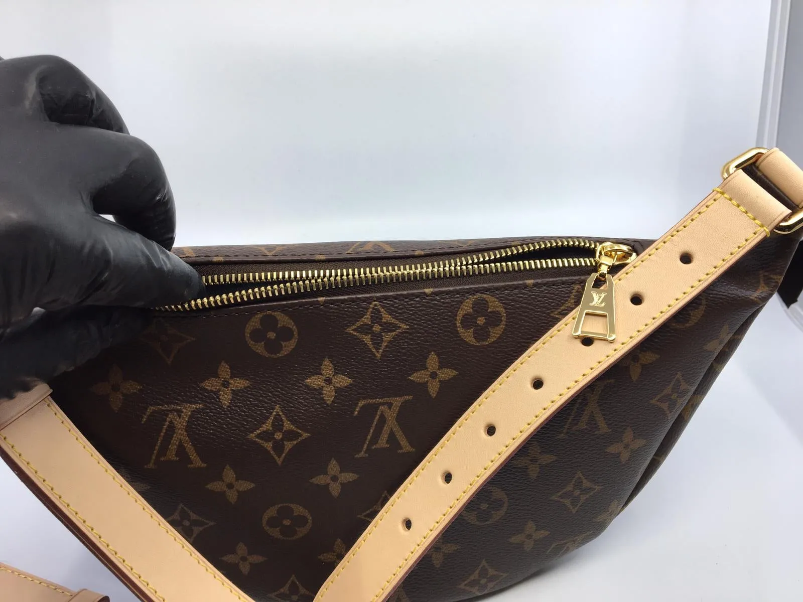 Bumbag Monogram Canvas