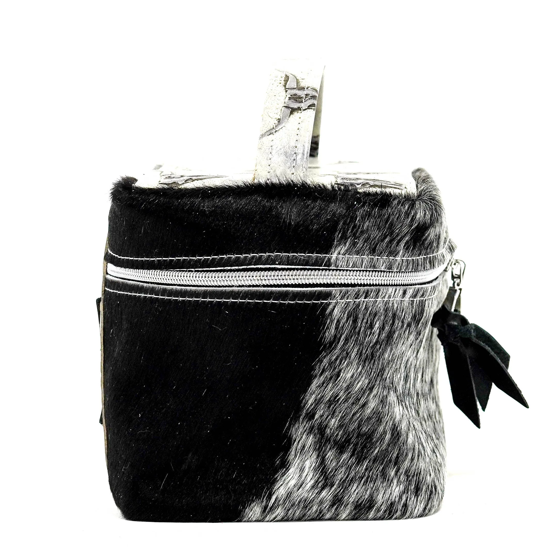 Caboose - Salt/Pepper w/ Smoke Show Skulls