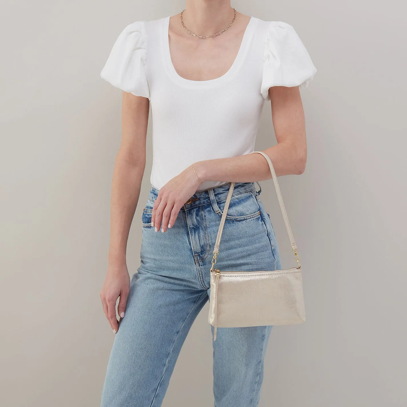 Darcy Crossbody In Metallic Leather - Sand Shimmer