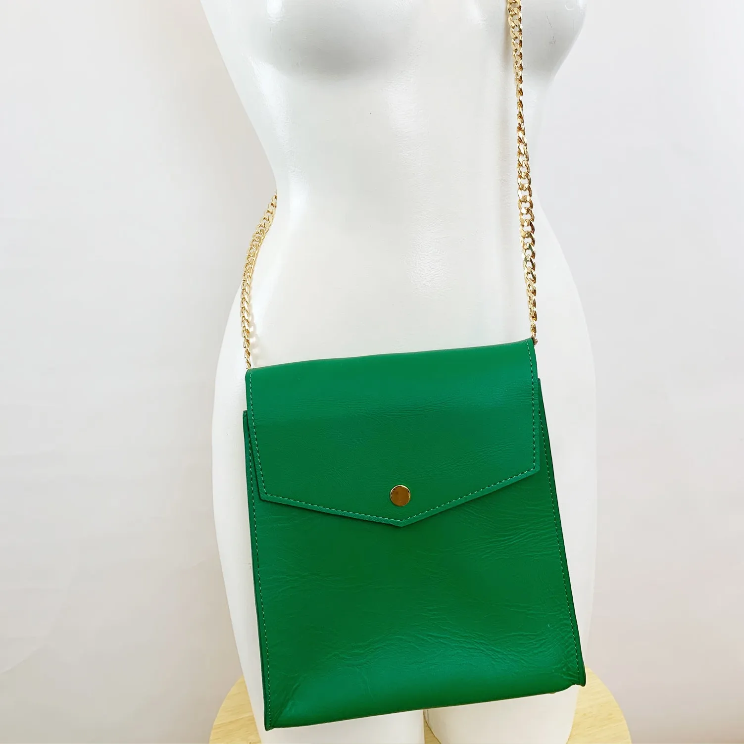 Delia Chain Bag