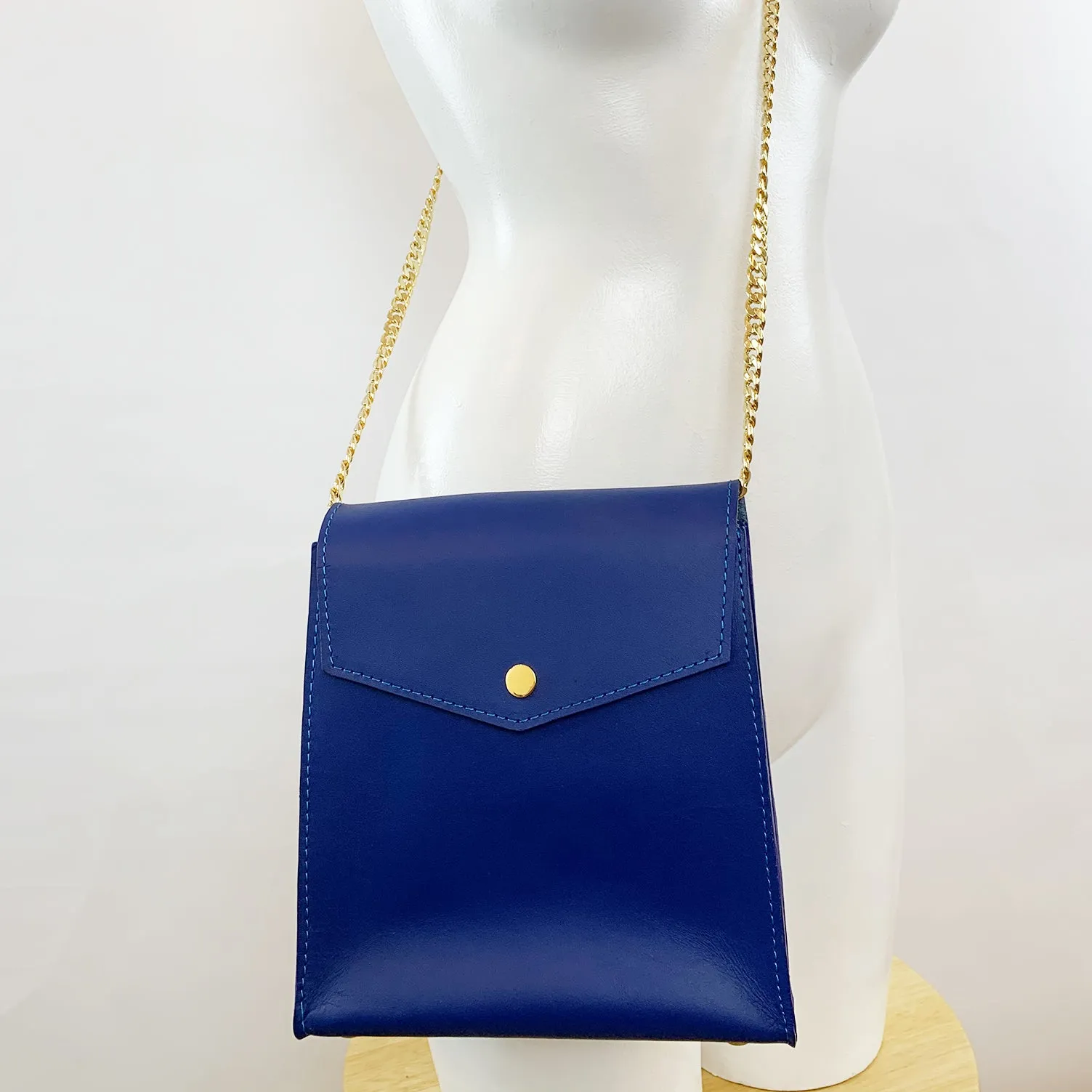 Delia Chain Bag
