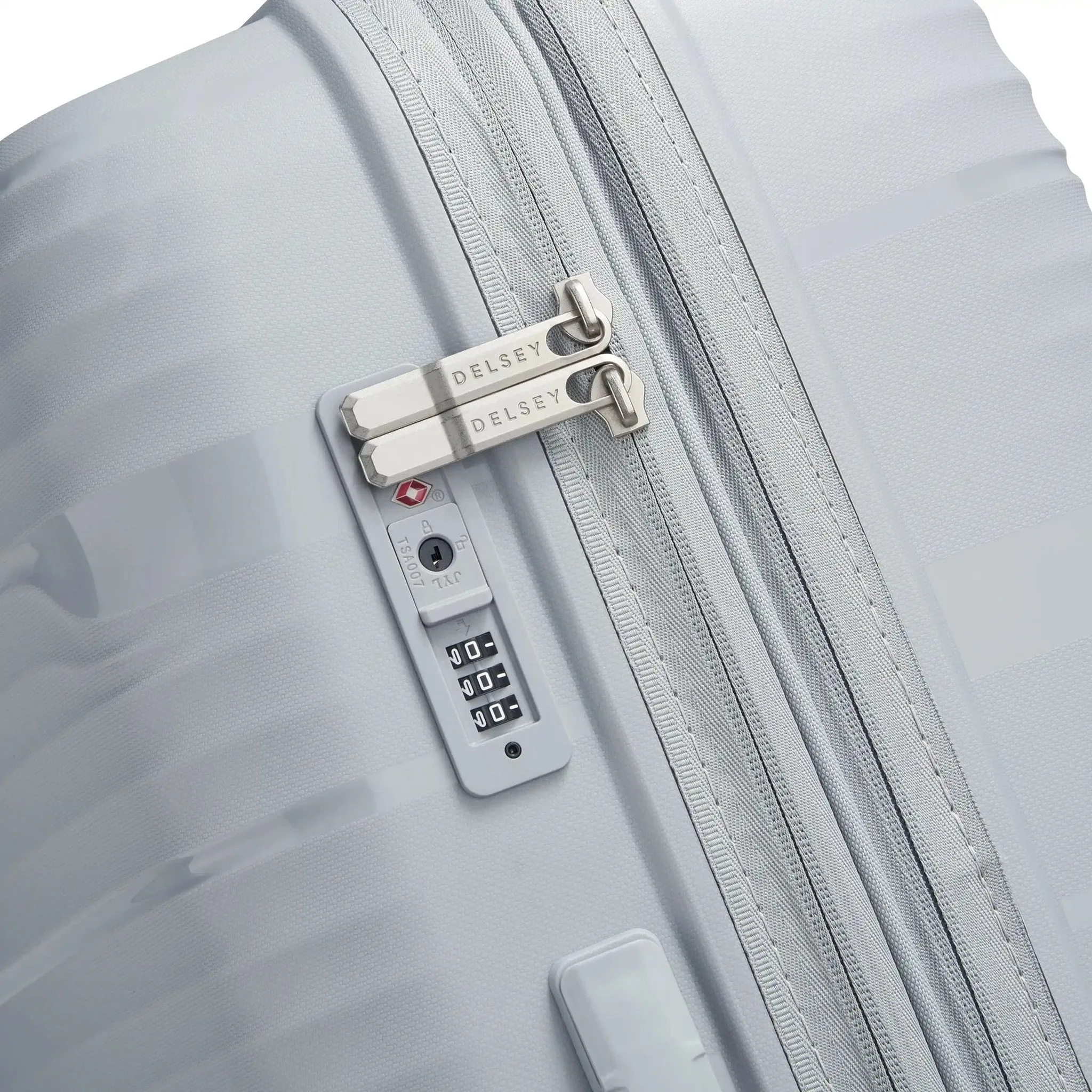 Delsey Dune 25" Expandable Spinner Upright