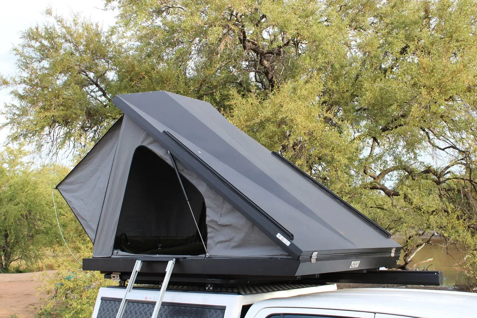Eezi-Awn Blade Hard Shell Tent with Gas Lift - Black Friday Sale