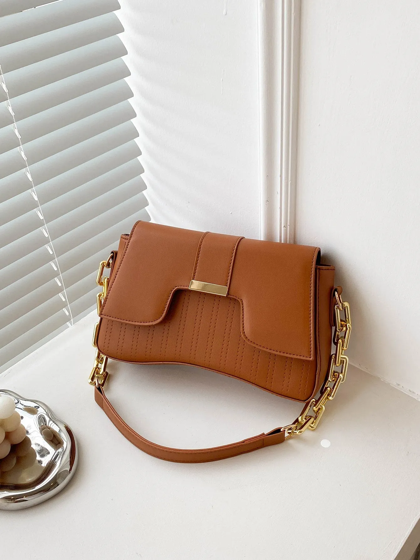 Faux Leather Minimalist Flap Chain Baguette Bag- FD ⚡