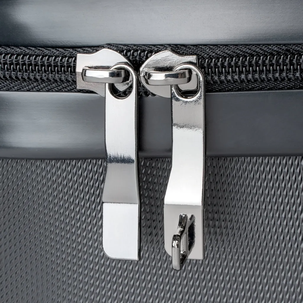 Fearless Trader Candlesticks Claw Cabin Suitcase