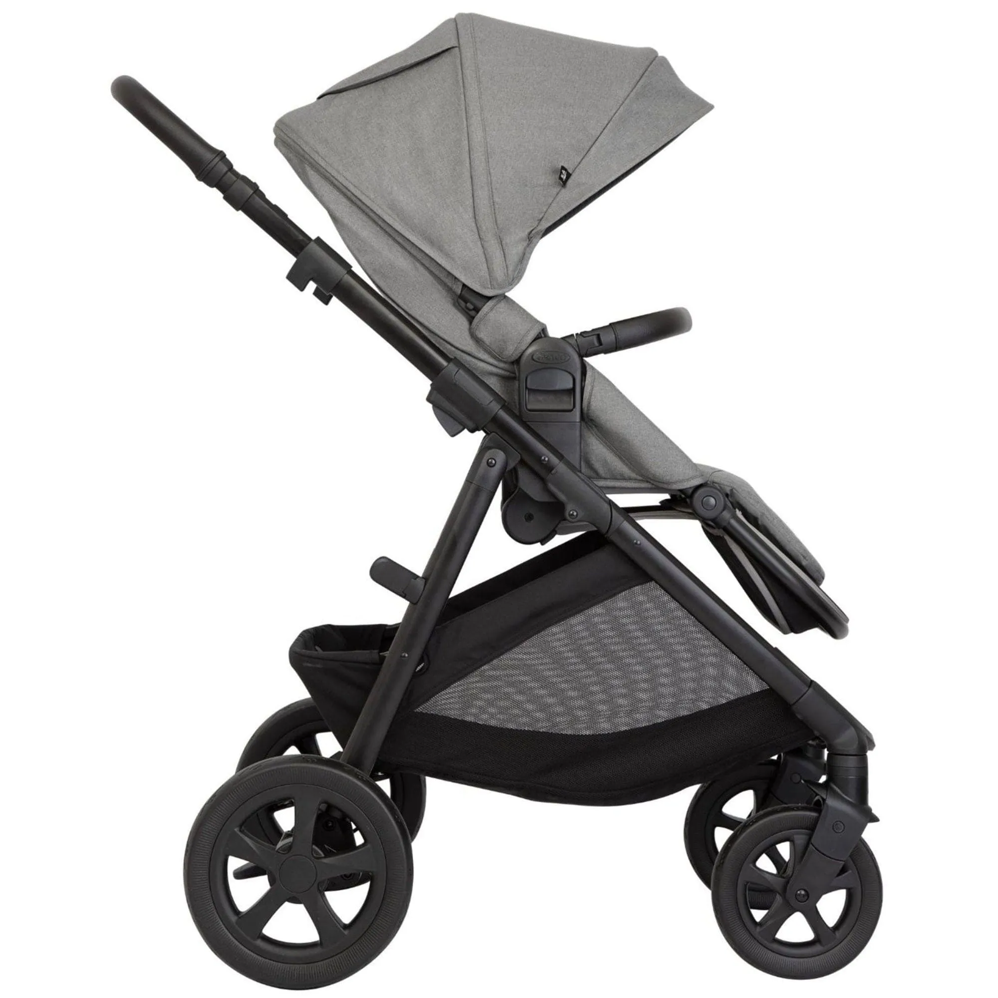 Graco Near2Me DLX Trio (Pushchair, Carrycot, Snuglite & Snugturn) in Ash/Black