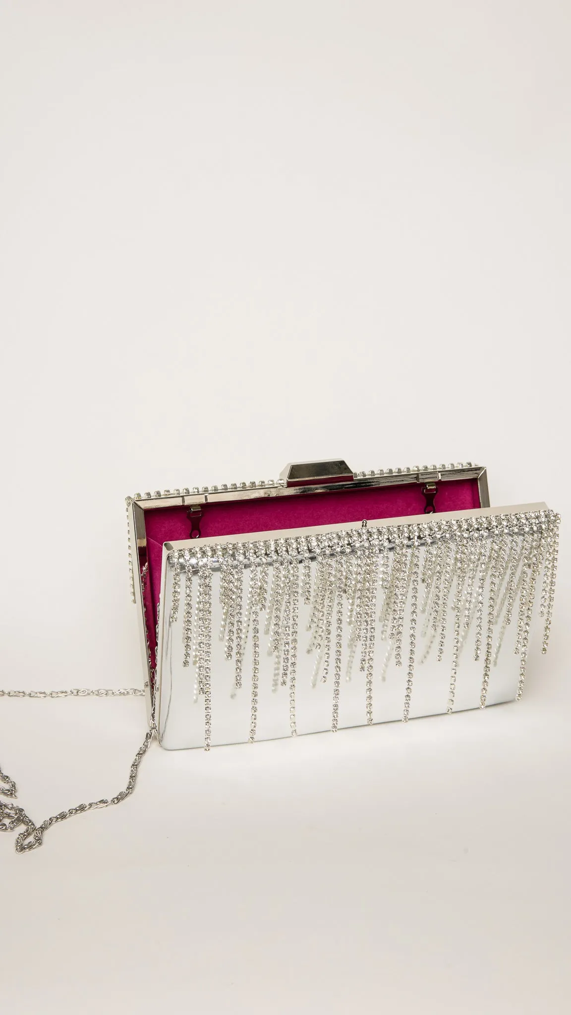 Guino Silver Clutch
