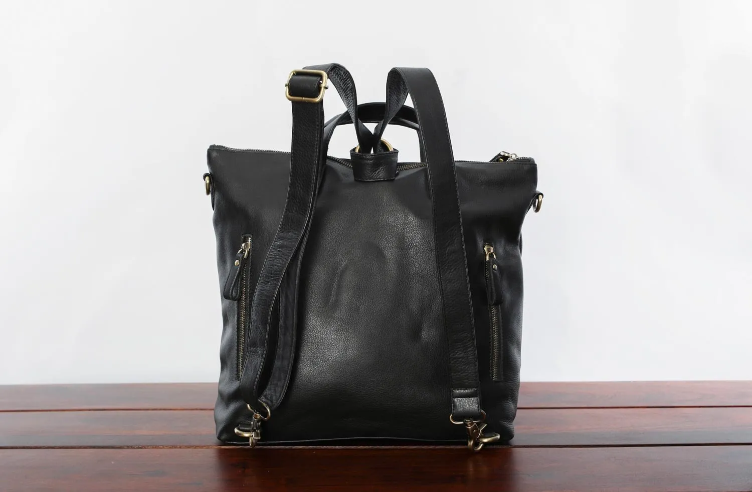 Hana Satchel in Black