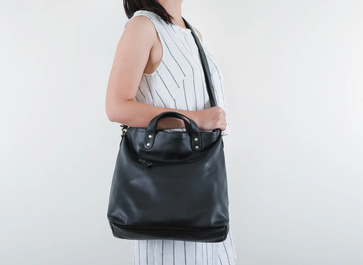 Hana Satchel in Black