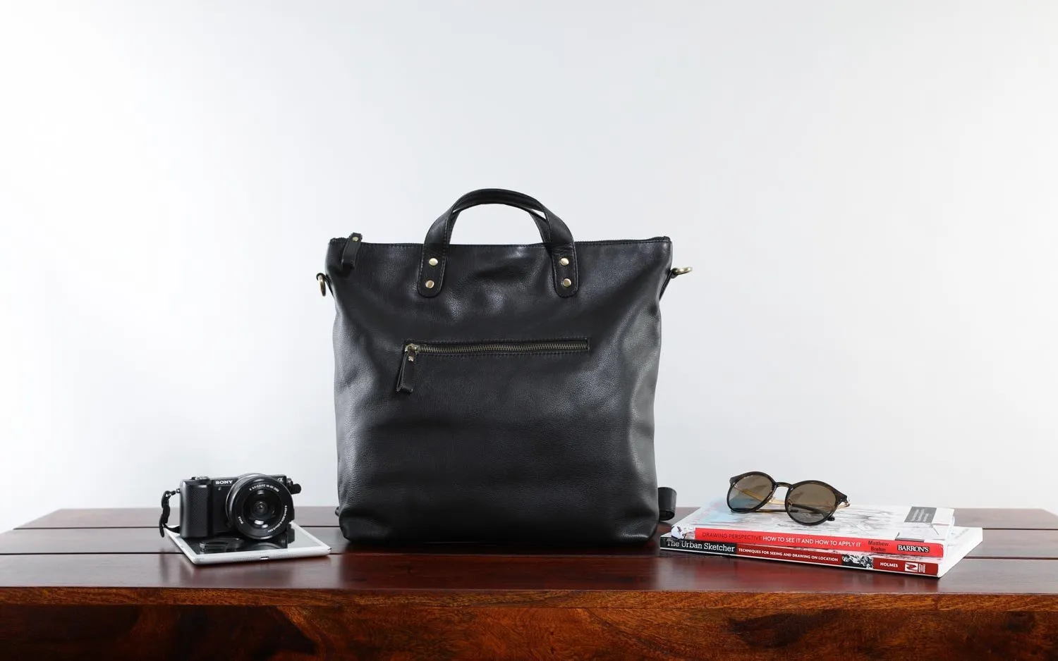 Hana Satchel in Black