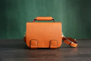 Italian Vegetable Tanned Leather Messenger Bag, Crossbody Shoulder Bag, Satchel Bag D002