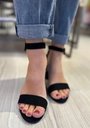 Jody Block Heel Sandal Shoe by Chinese Laundry