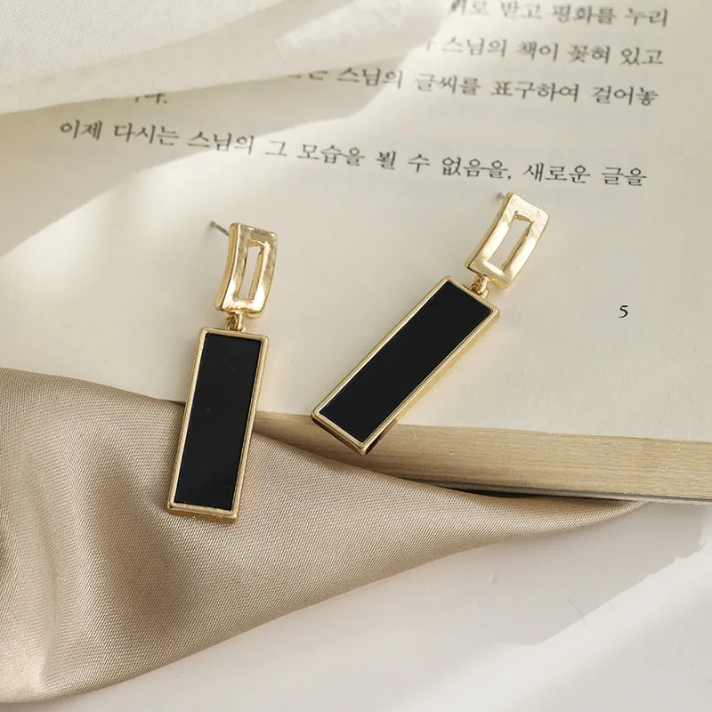 just-lil-things-pin-earring-gold-earring-jlt10497