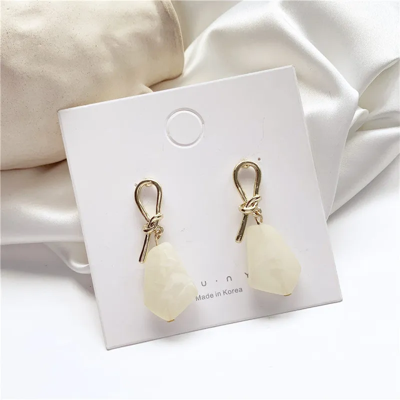 just-lil-things-pin-earrings-grey-earrings-jlt10185
