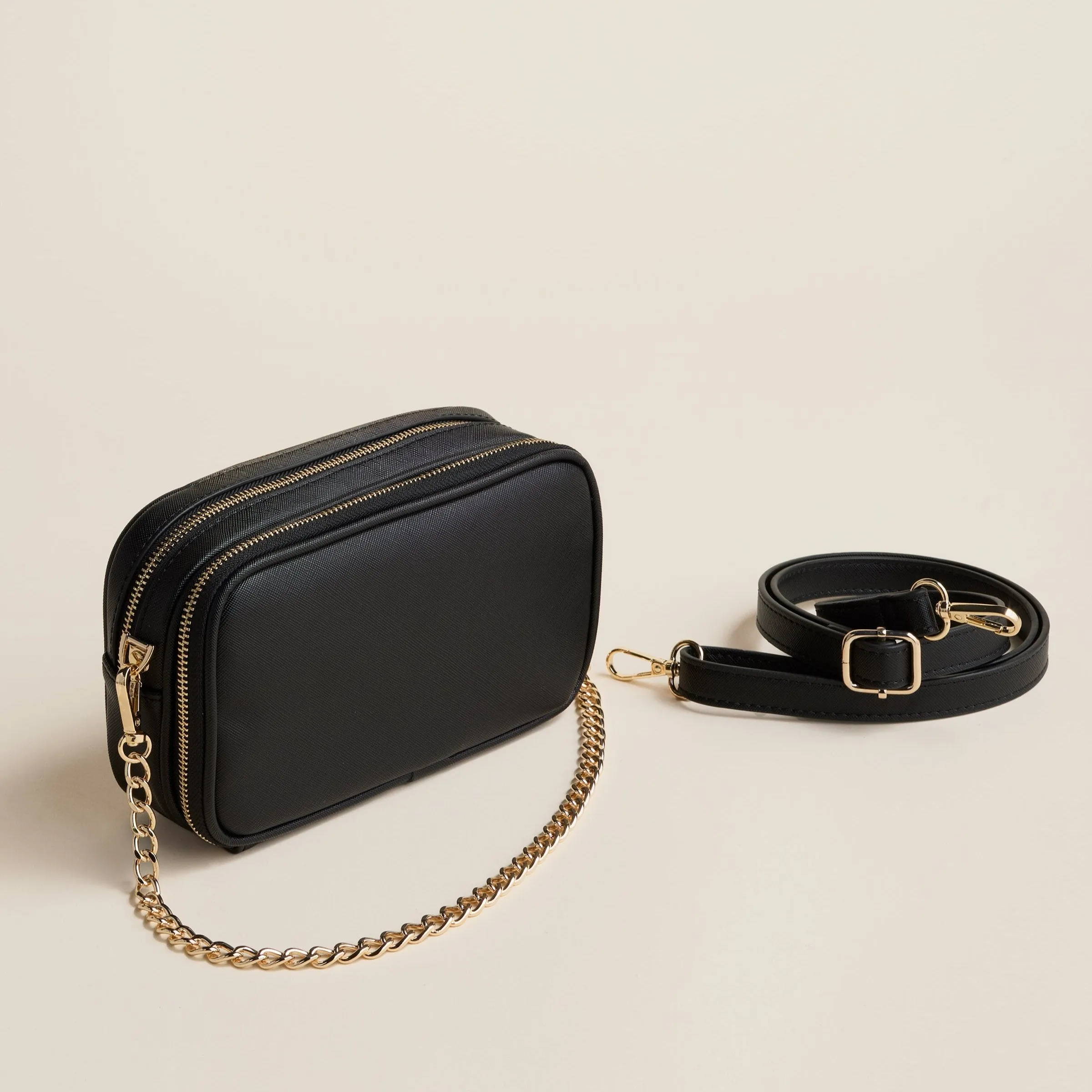 Latitude Beauty Bag - Black