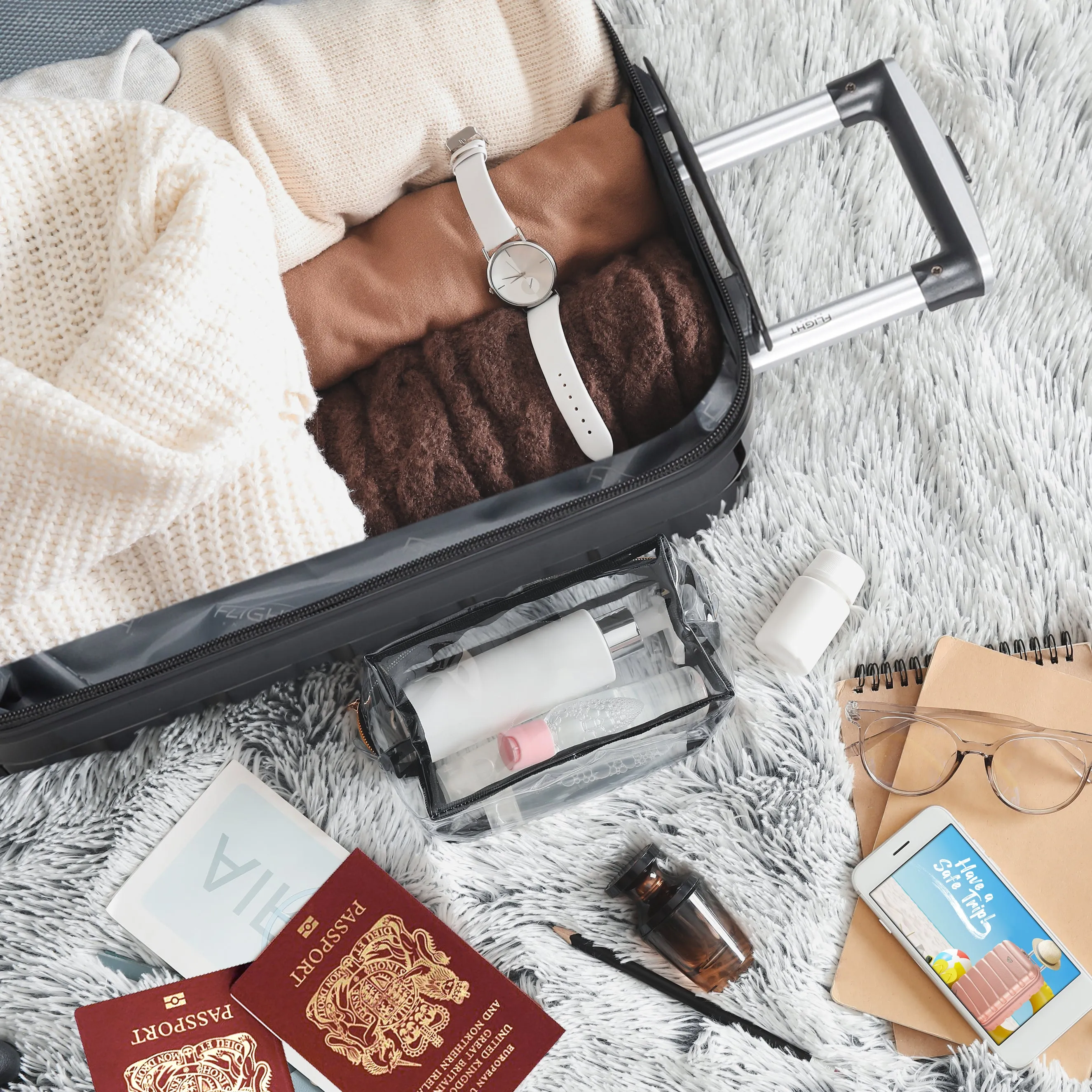 Lightweight Set of 2 Cabin Cases   Check In Bag Hard Case Luggage Ryanair