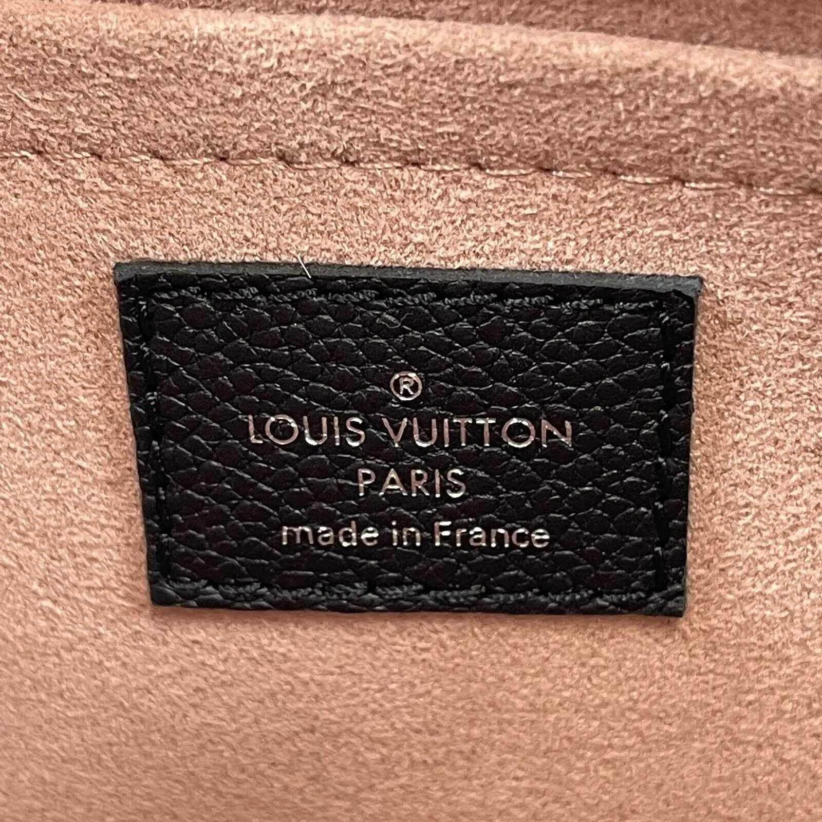 Louis Vuitton - LV- Marelle Black Epi Leather w/ White Pouch Shoulder Bag