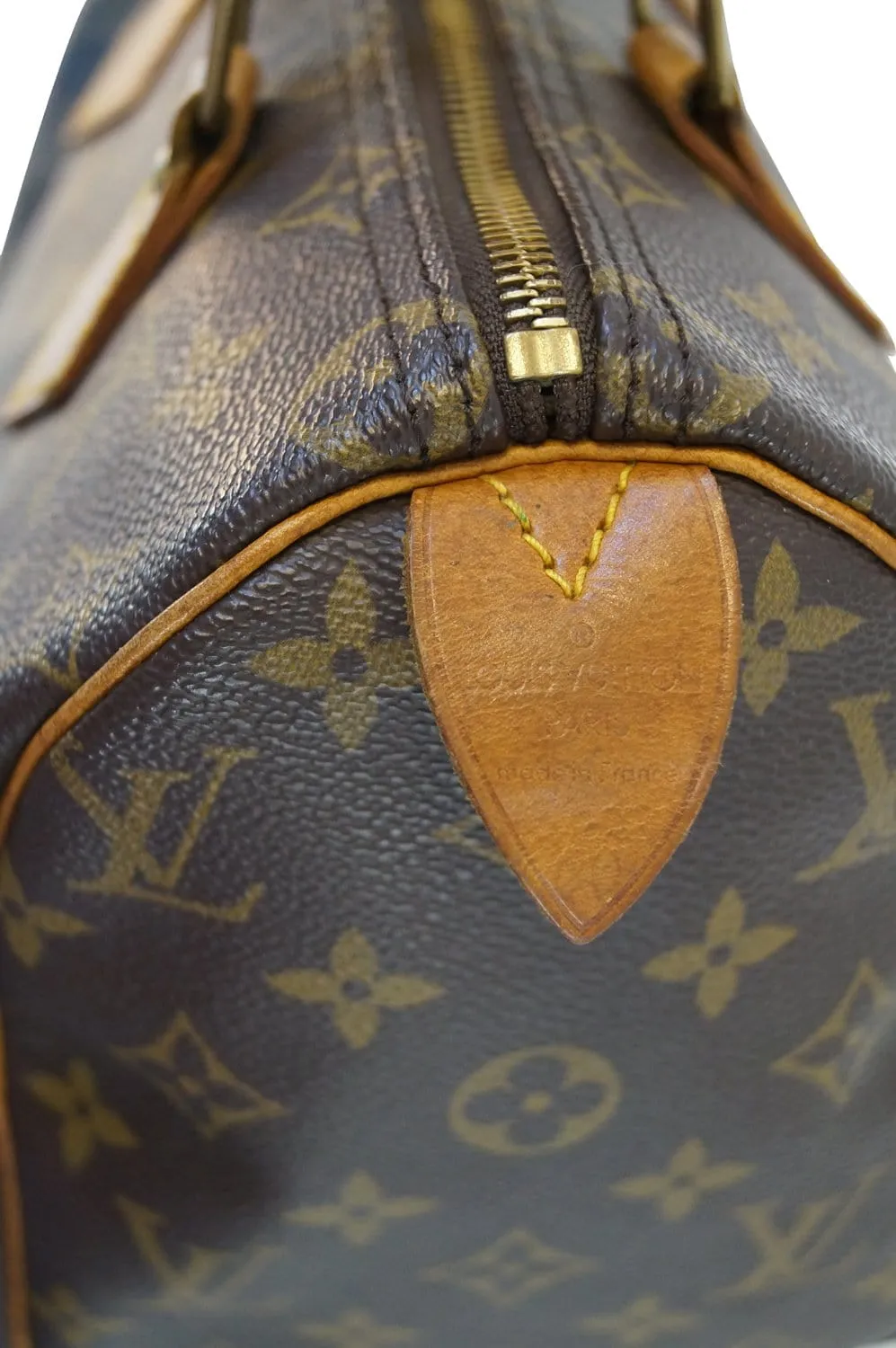 LOUIS VUITTON Monogram Speedy 25 HandBag