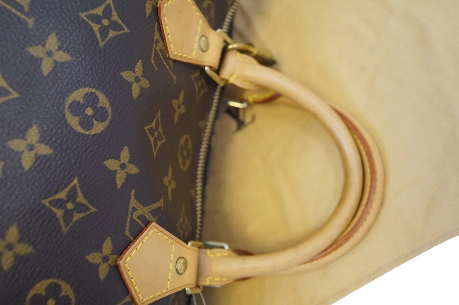 LOUIS VUITTON Monogram Speedy 30 HandBag