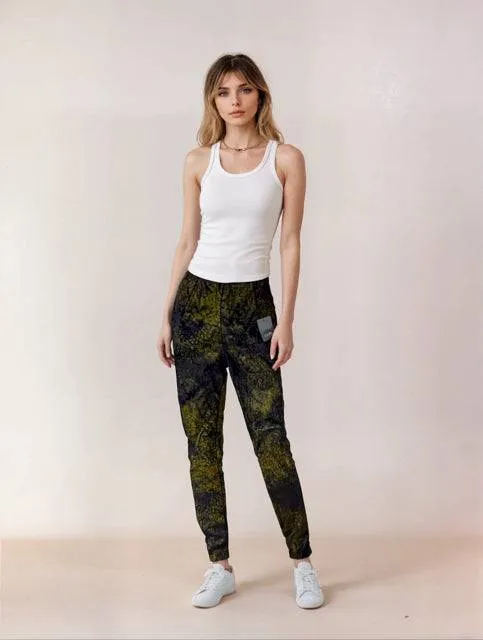 Lysse Pants Size Small