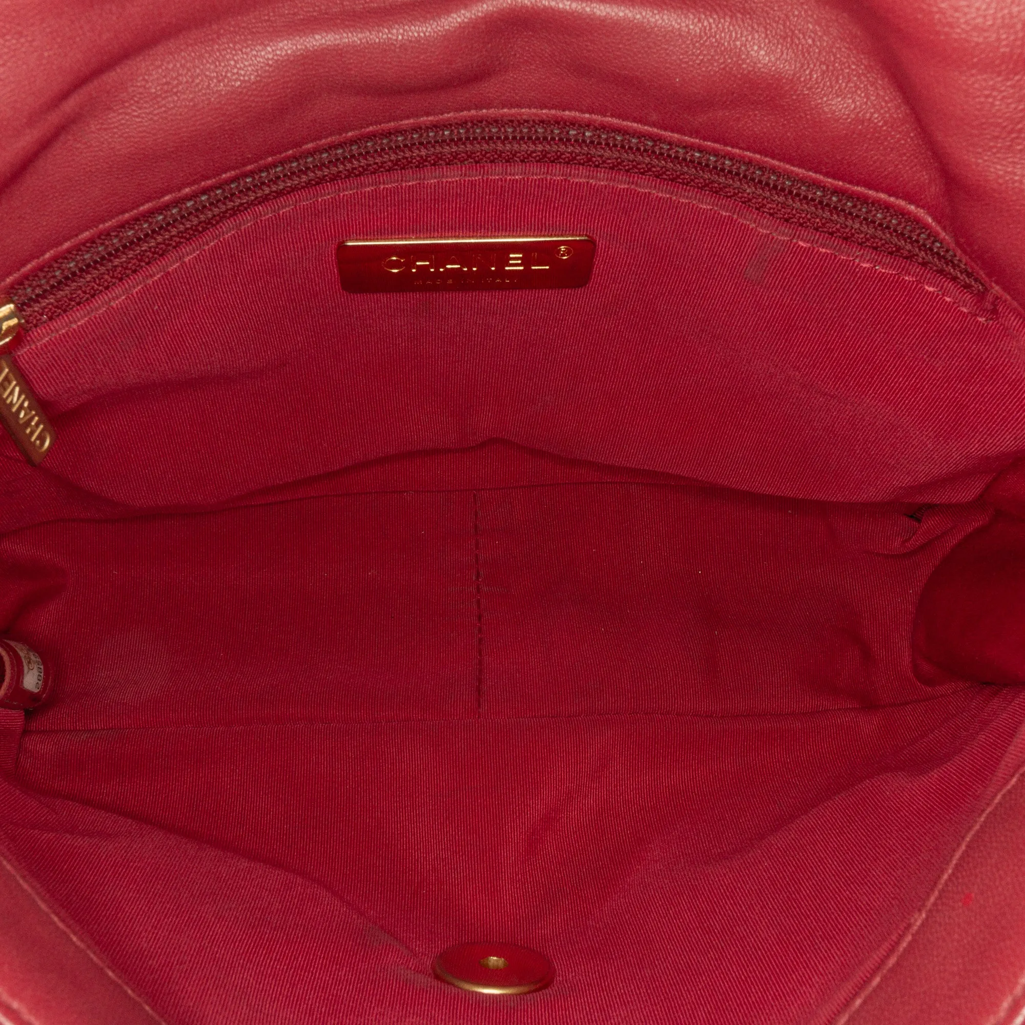 Medium Lambskin 19 Flap