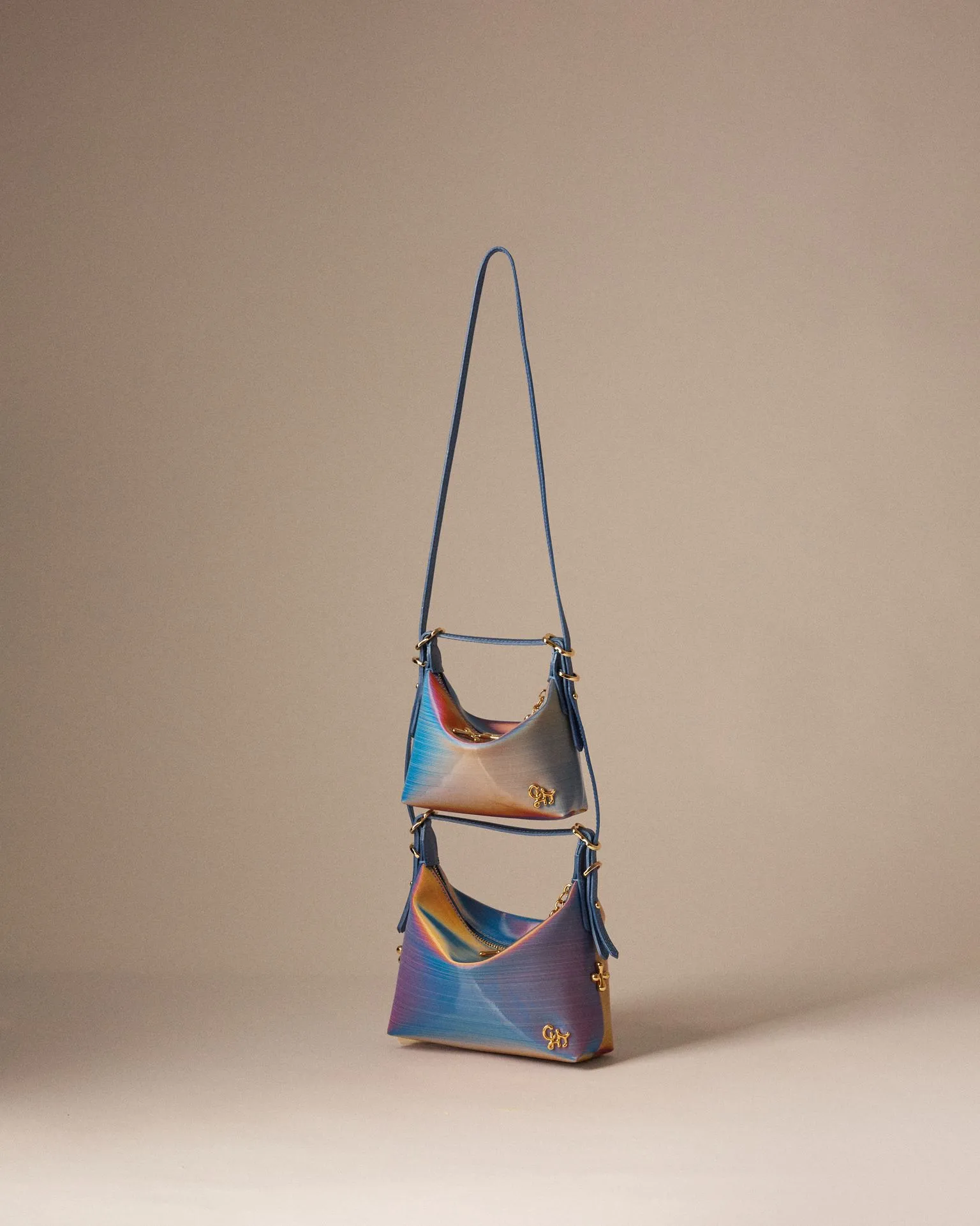 METALLIC RAINBOW BAMBA