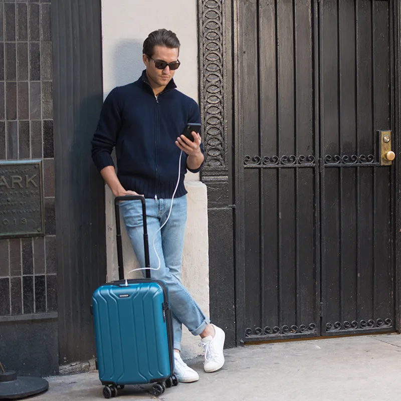 NONSTOP To New York 20-Inch Expandable Spinner with TSA Lock and Double USB Port