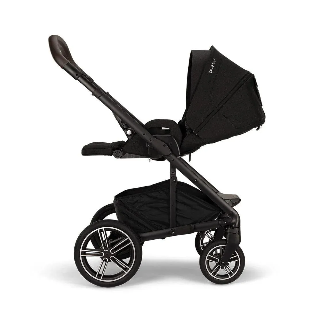 Nuna MIXX Next & PIPA Next Bundle - Caviar (Chocolate & Tan Leatherette)
