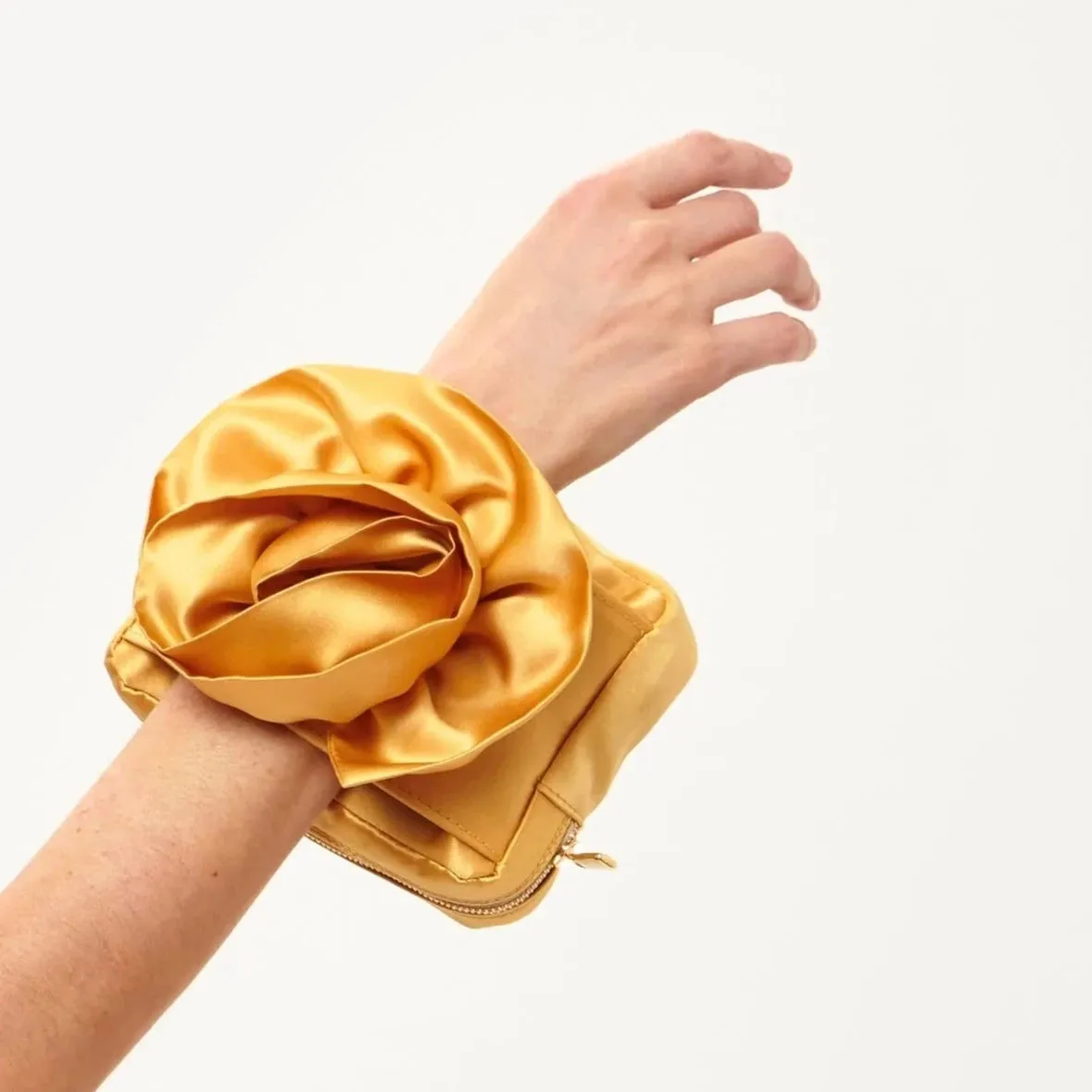 Pulseta Satin Gold
