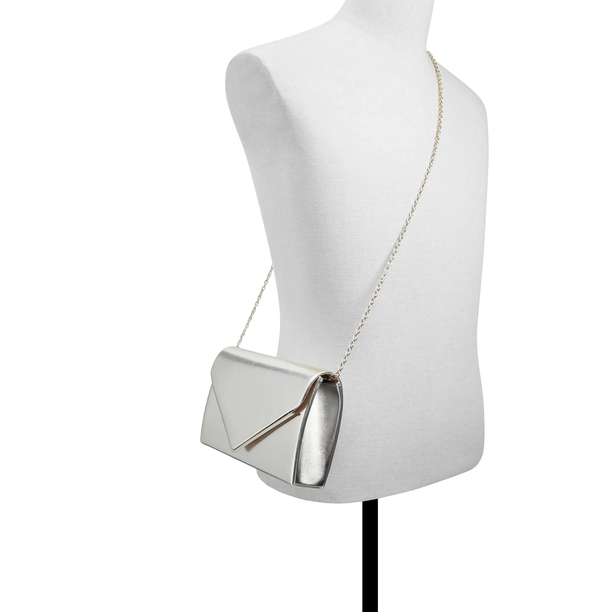 Qweenbee / Clutch
