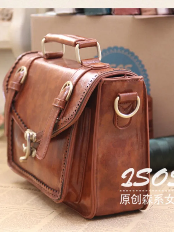 retro scalloped satchel