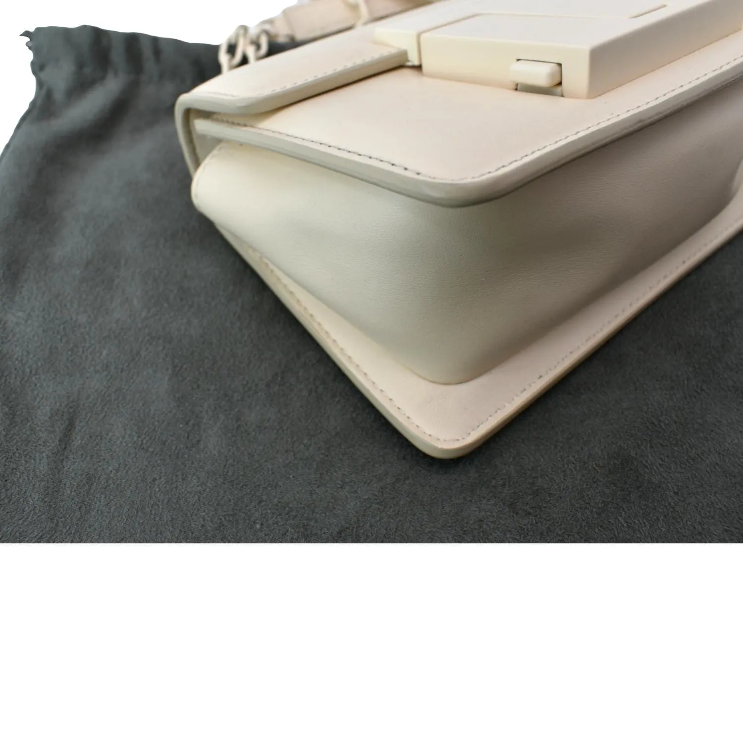 TOM FORD T Clasp Small Leather Shoulder Bag Beige