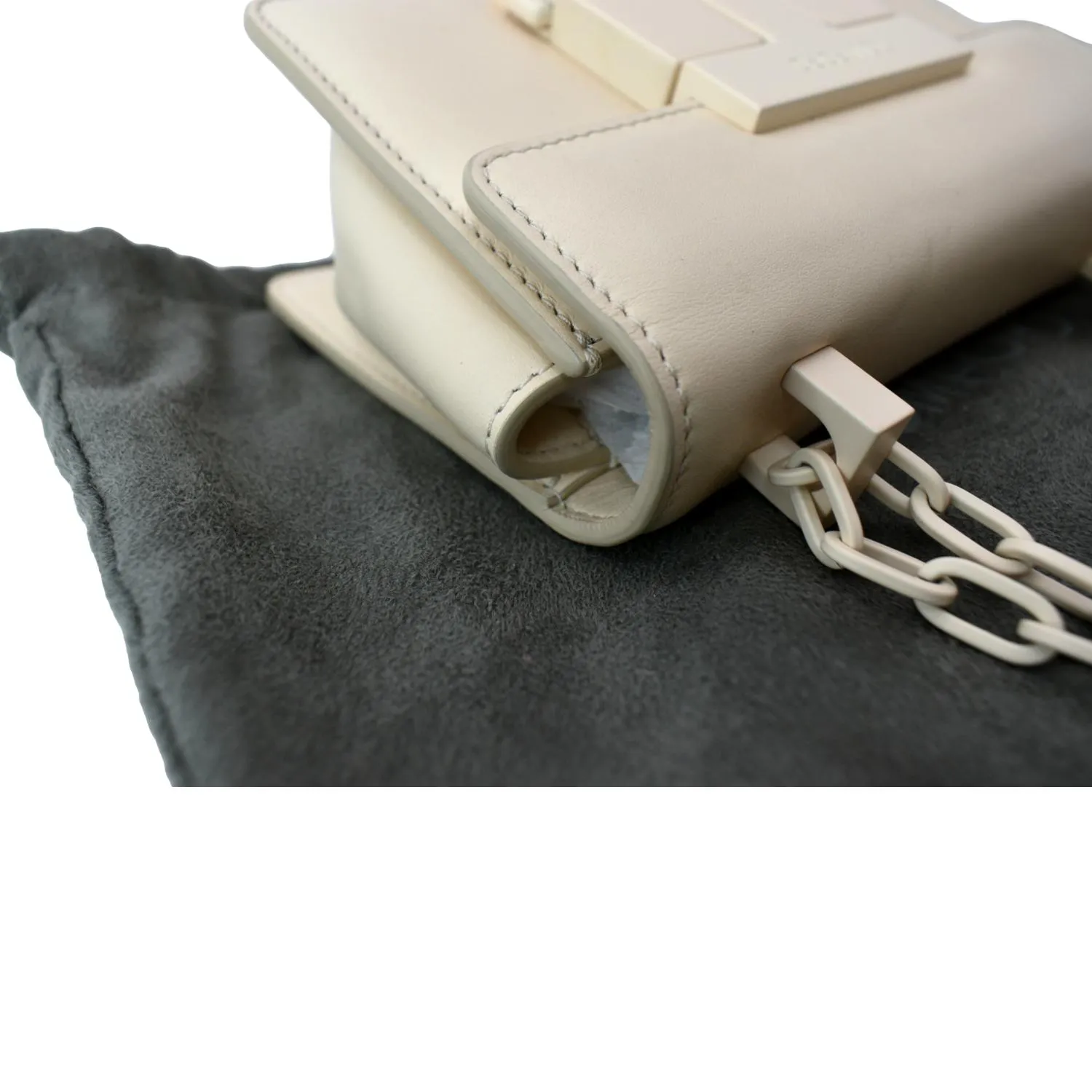TOM FORD T Clasp Small Leather Shoulder Bag Beige