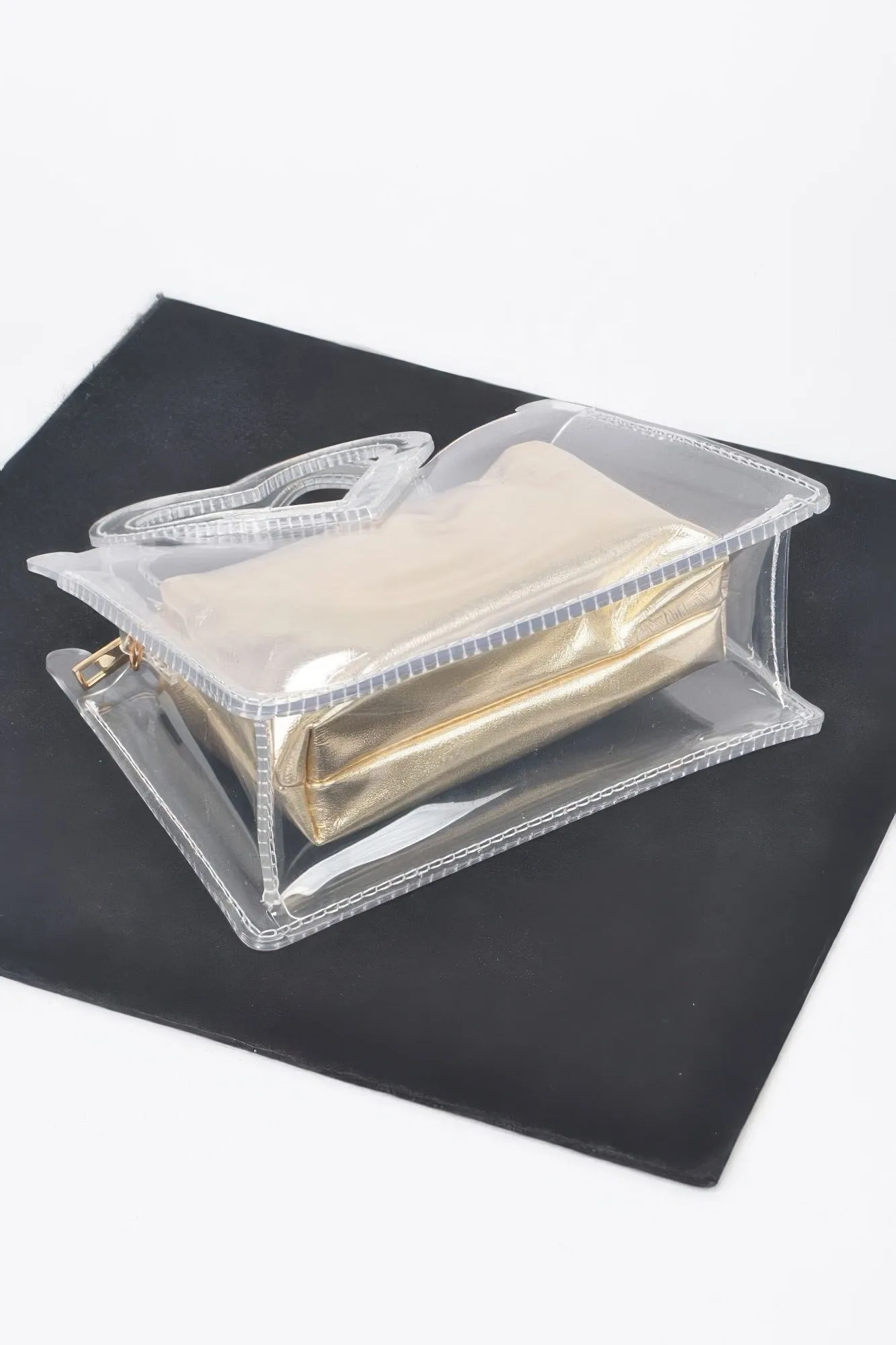 Transparent Heart Shape Handle Clutch W/pouch