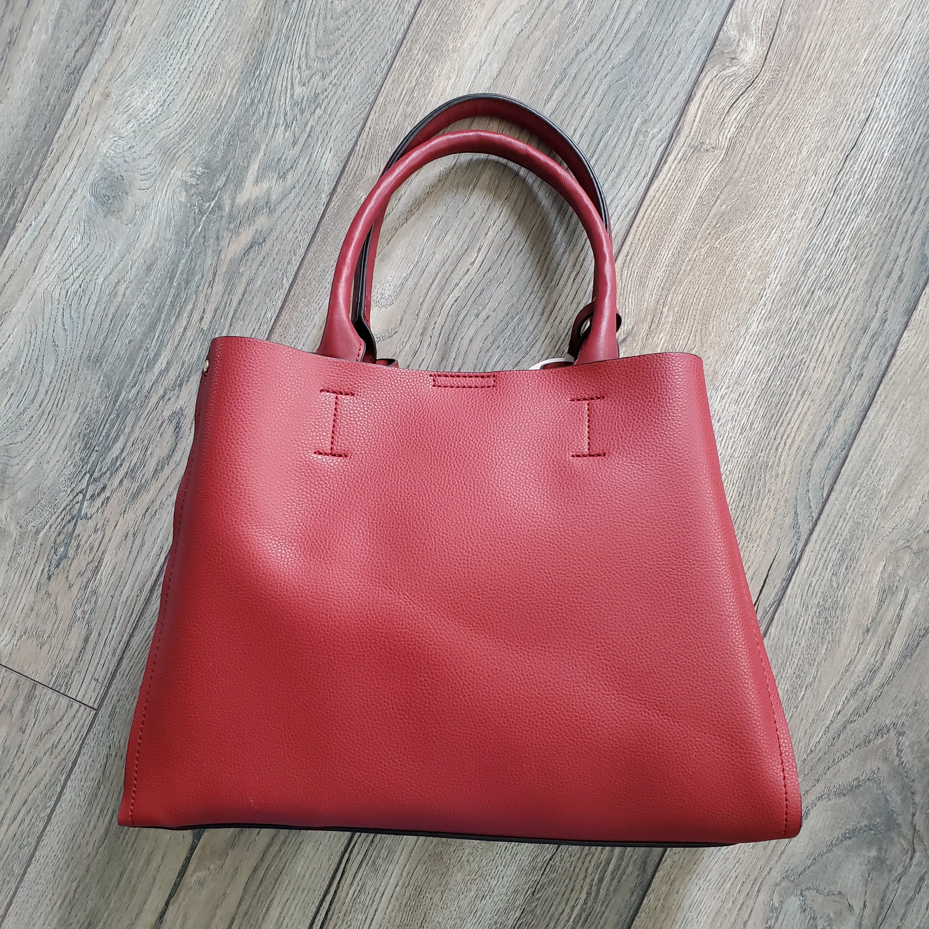 Twist Lock Multi Compartment 2-in-1 Satchel