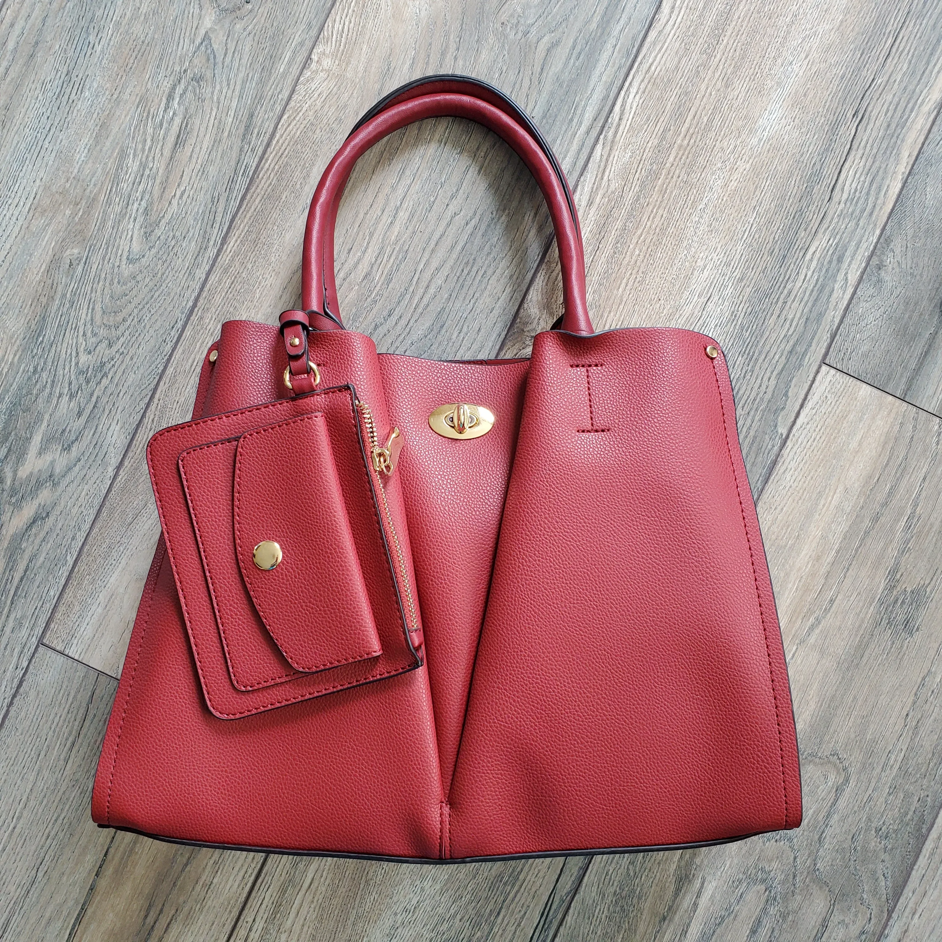 Twist Lock Multi Compartment 2-in-1 Satchel
