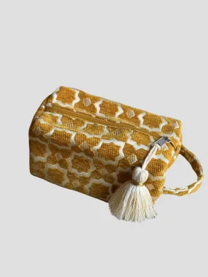 Zellig Clutch in Yellow