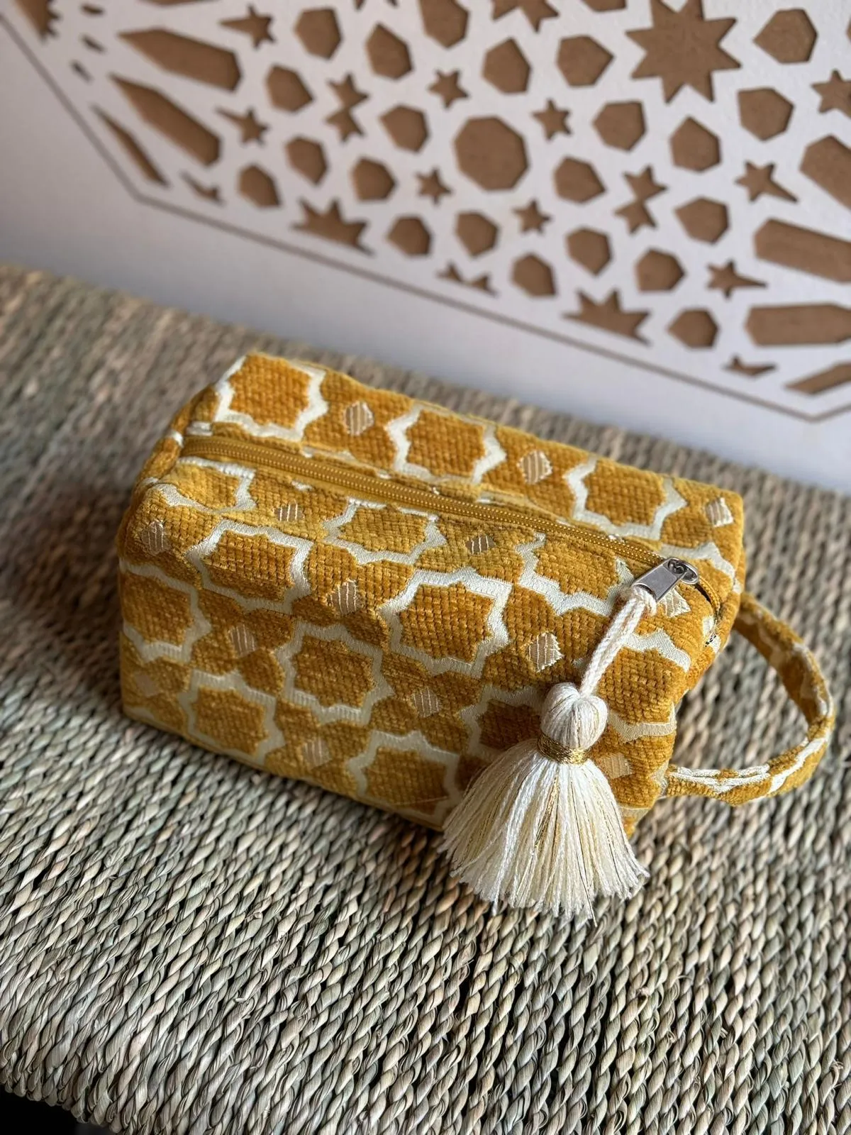 Zellig Clutch in Yellow